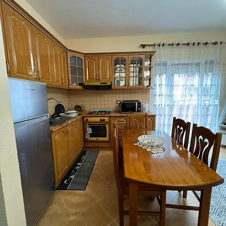 Apartment A&k Cozy In Golem, 6 Min Far From The Sea! Golem (Tirana)